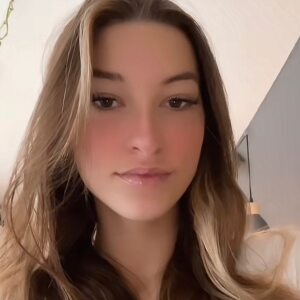 Profilbild von Lara Latuske