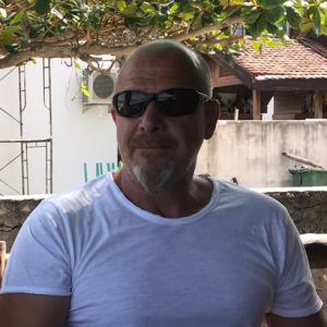 Profilbild von Lars Büsterfeld