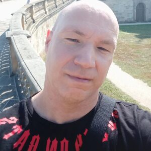Profilbild von Lars Glühmann