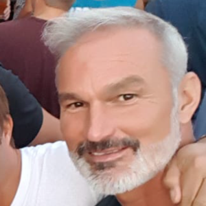 Profilbild von Lars Höbbel