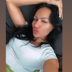 Profilbild von Layal Hasan