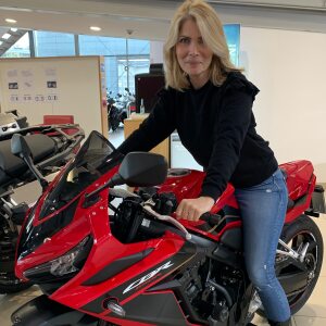 Profilbild von Lola Goglis