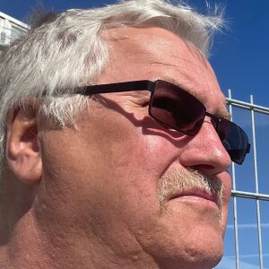 Social Media Profilbild Lutz Hampel 