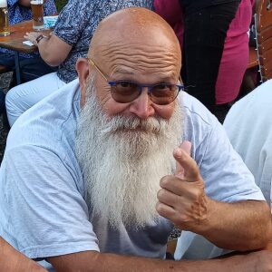 Profilbild von Lutz Hofmann