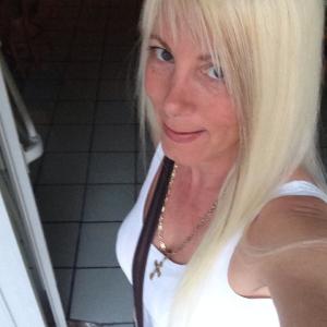 Profilbild von Maria Cantzouras