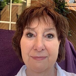 Profilbild von Marina Ivers