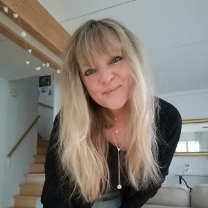 Social Media Profilbild Marion Hüsser 