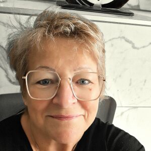 Profilbild von Marion Knipf