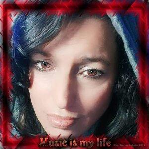 Profilbild von Melanie Adam
