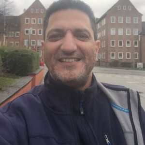 Profilbild von Mustafa Gümrahi