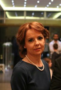 Profilbild von Nesrin Bayar