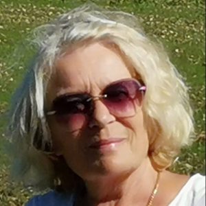 Profilbild von Nora Schroeder