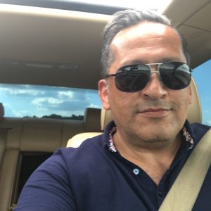 Profilbild von Öner Mermer
