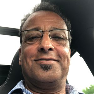 Profilbild von Özer Saydir
