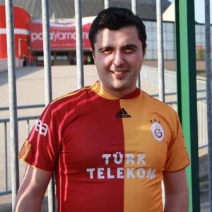 Profilbild von Özkan Möhner