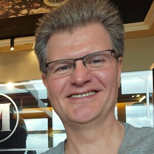 Profilbild von Oliver Knorr