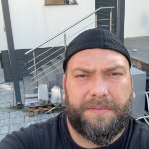 Profilbild von Olkan Ece
