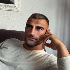 Profilbild von Orhan Simsek