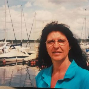 Profilbild von Petra Macholdt