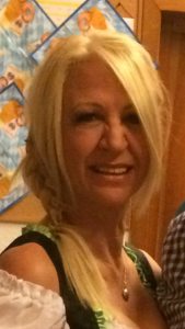 Profilbild von Petra Ribbers-Junggeburth