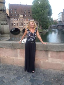 Profilbild von Petra Roschy
