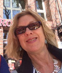 Profilbild von Petra Thoms
