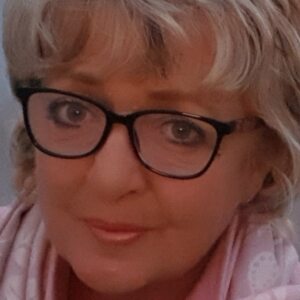 Profilbild von Petra Wöhrlr