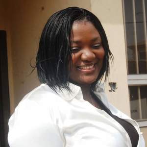 Profilbild von Phelomina Enoba