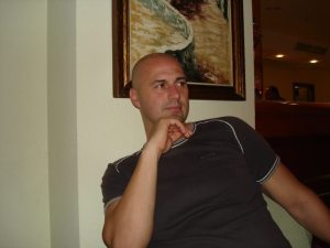 Profilbild von Ralf Kölbel