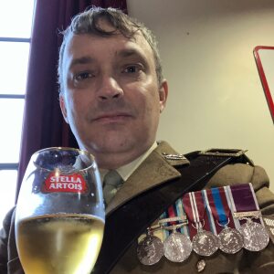 Profilbild von Raymond Arnold