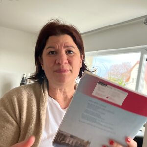 Profilbild von Rebecce Strohmeier