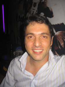 Profilbild von Regis de Oliveira