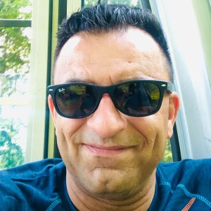 Profilbild von Reza Ahmari