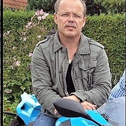 Profilbild von Rüdiger Hölscher