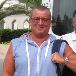 Profilbild von Rüdiger Neuhaus