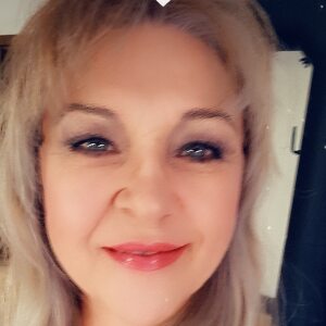 Social Media Profilbild Sabine Angela John 