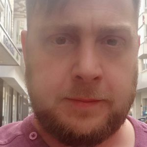 Profilbild von Sascha Helfer