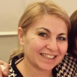 Profilbild von Senay Kaya