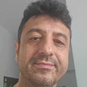 Profilbild von Sener Temel