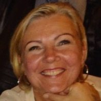 Profilbild von Stephanie Schlutt