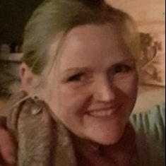 Profilbild von Tanja Nicholson