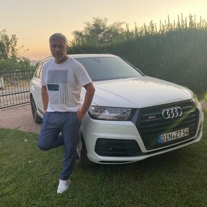 Profilbild von Tarkan Tiknas