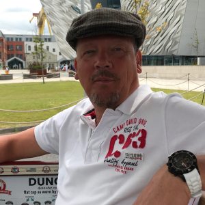 Profilbild von Uwe Grabe