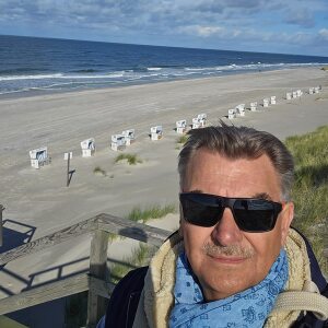 Profilbild von Uwe Puppel
