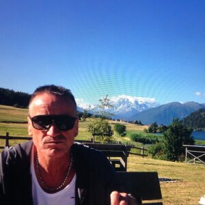 Profilbild von Uwe Scheuffler