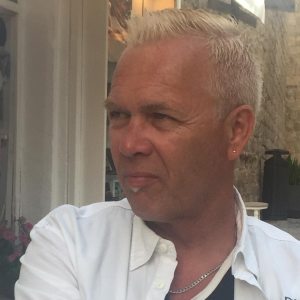 Profilbild von Uwe Schneider-Heyer