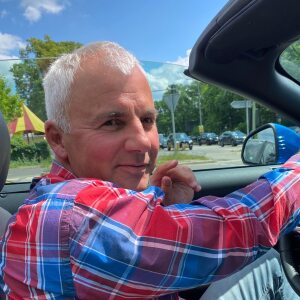 Profilbild von Uwe Speckin