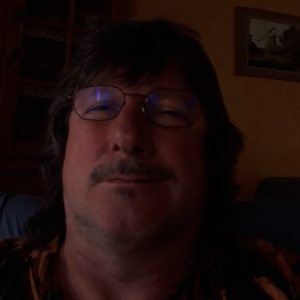 Profilbild von Uwe van Scharrel