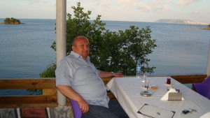 Profilbild von Veysel Oeztuerk