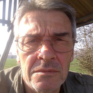Profilbild von Wolf-Gero Schuster